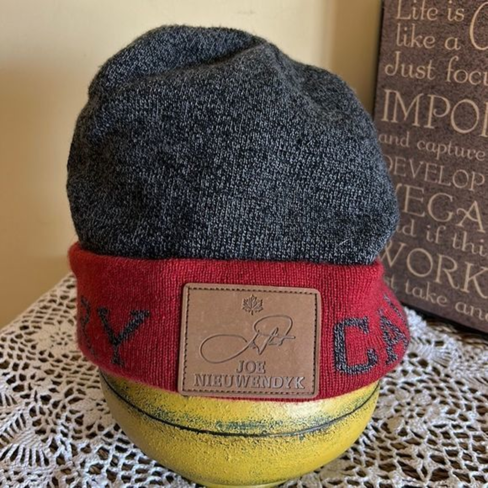 Molsen Canadian Joe Nieuwendyk toque beanie, OS‎